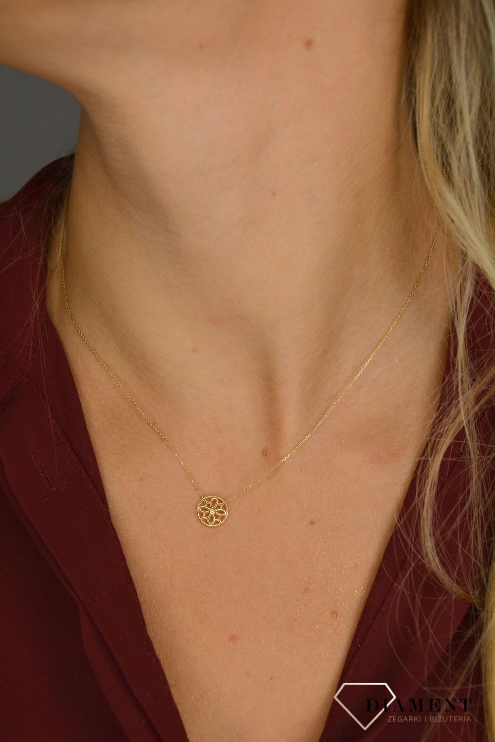 Złoty naszyjnik 'ażurowe kółko z brylantem' 0660073516v.jpg